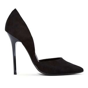 Steve Madden Vacity Suede Pumps